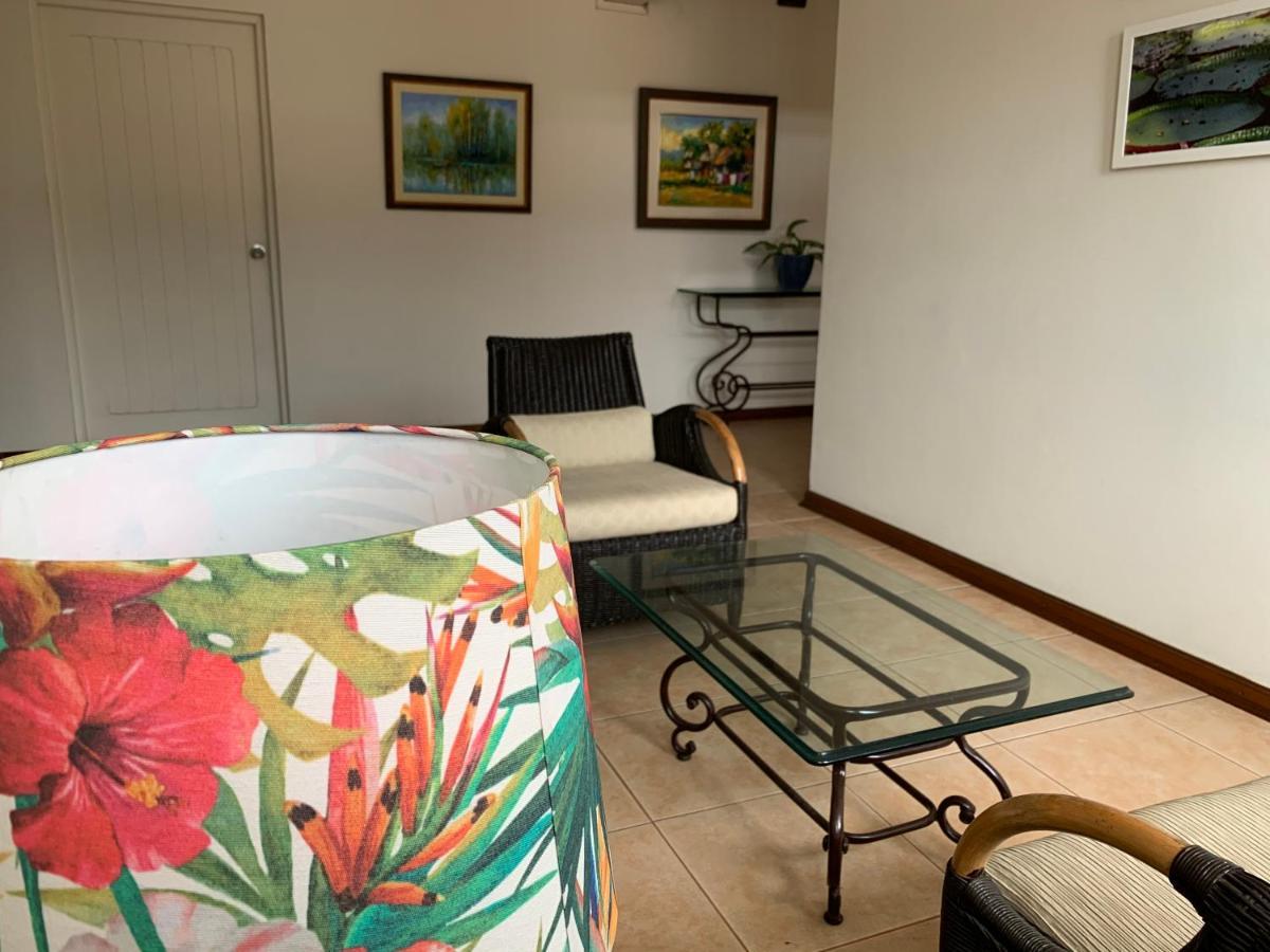 Hotel Acosta Iquitos Exteriér fotografie